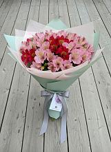 Букет цветов из:  Альстромерии в Сальске