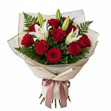 Букет цветов из:  Лилии и Розы #REPLACE_PRED# Сальске