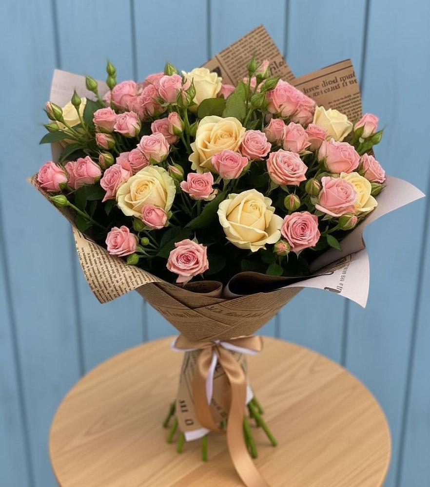 Букет цветов из: Розы в Сальске