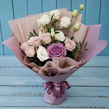 Букет цветов из:  Розы и Лизиантусы в Сальске