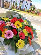 Букет цветов из:  Герберы #REPLACE_PRED# Сальске