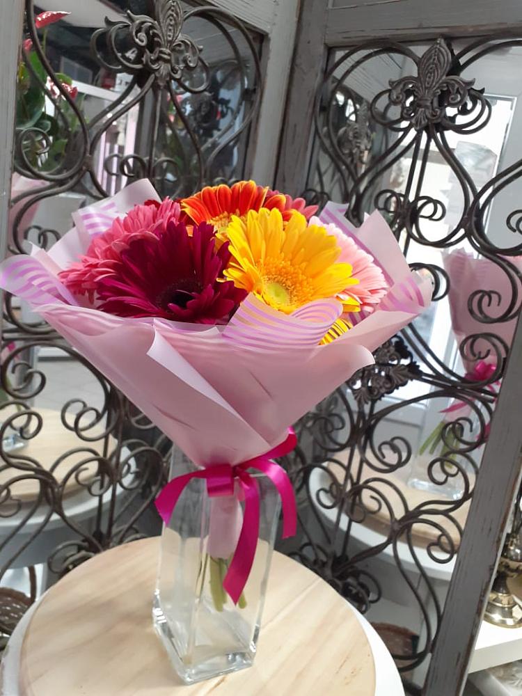 Букет цветов из: Герберы в Сальске