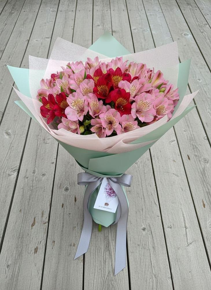 Букет цветов из: Альстромерии в Сальске