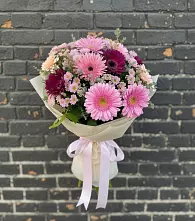 Букет цветов из:  Герберы и Хризантемы в Сальске
