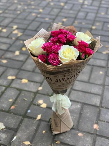 Букет цветов из: Розы в Сальске