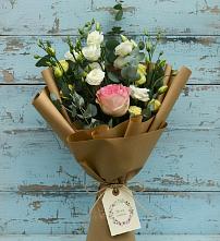 Букет цветов из:  Розы и Лизиантусы в Сальске